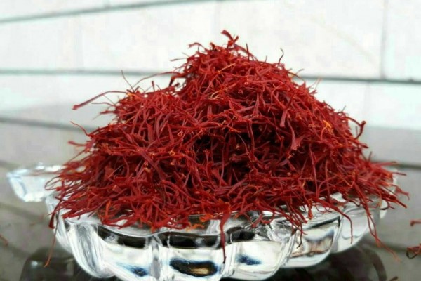 تصویر 5 از خرید و قیمت زعفران سرگل ممتاز + فروش صادراتی